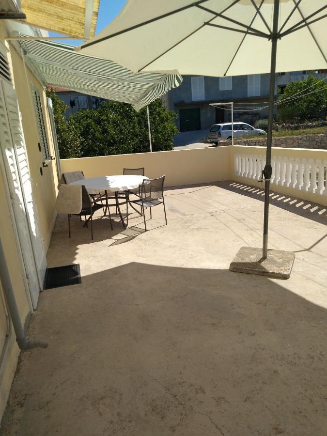 Apartment Nila 살리 외부 사진